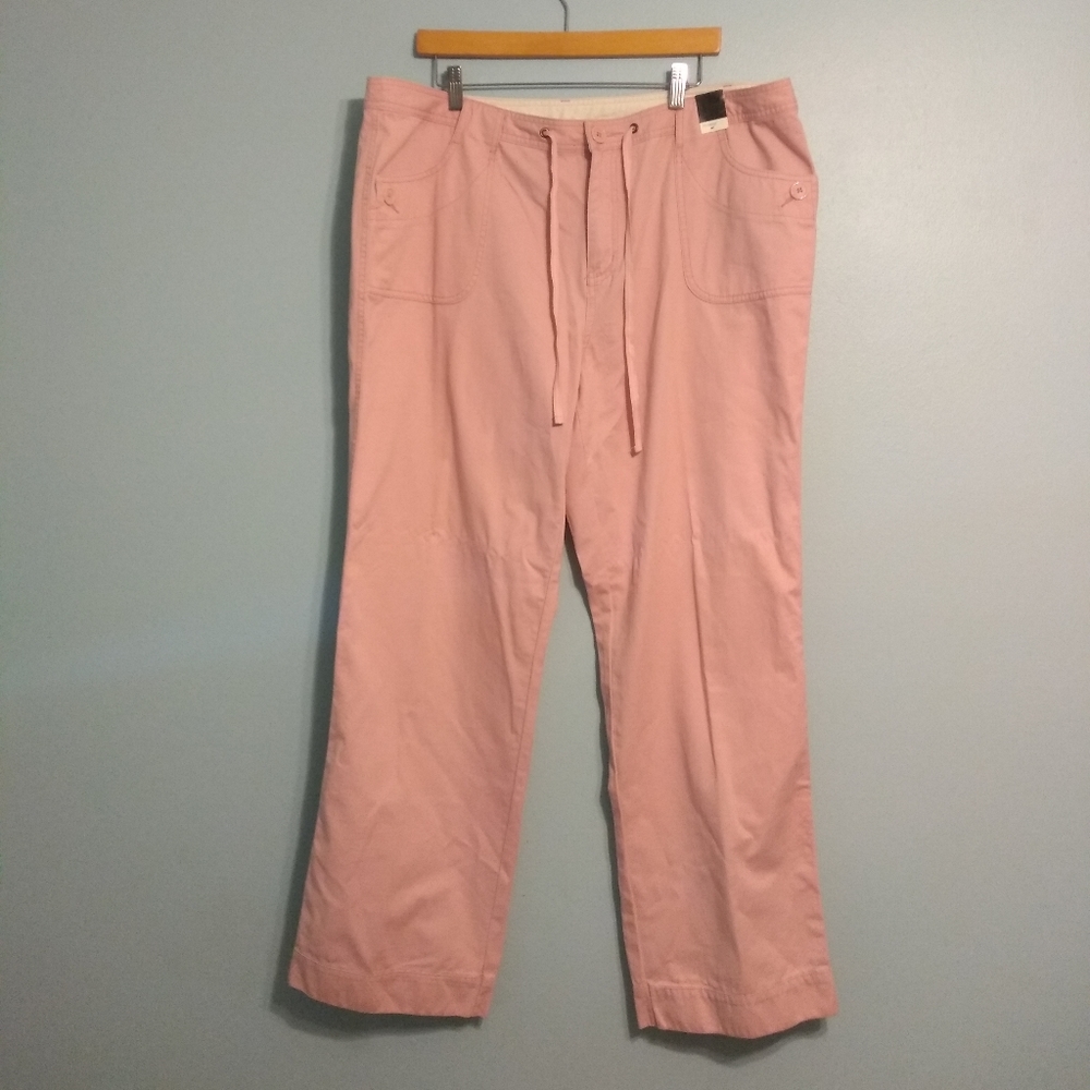 Soft pink NWT Lane Bryant Pants Sz 20